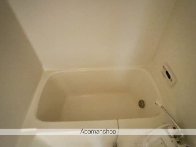 ビサイド・スリーの内装写真