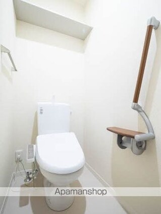 和歌山県和歌山市太田３丁目[2LDK/58.9m2]のトイレ