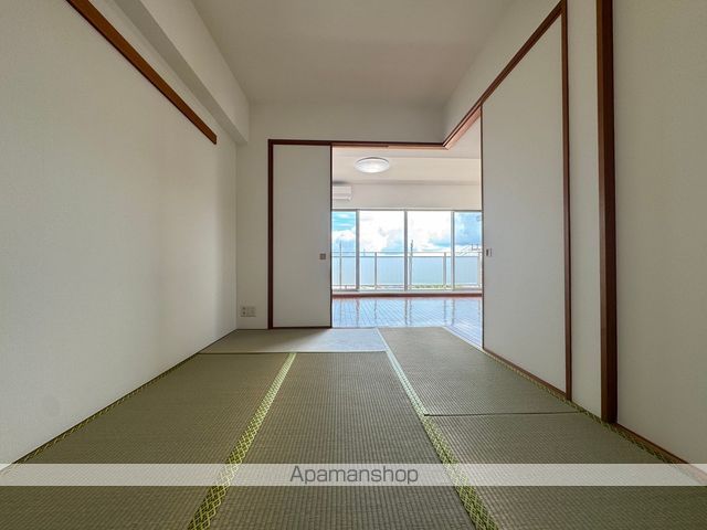 グランシーナ東寺尾の内装写真