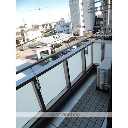 イーストコート[1K/30m2]のバルコニー