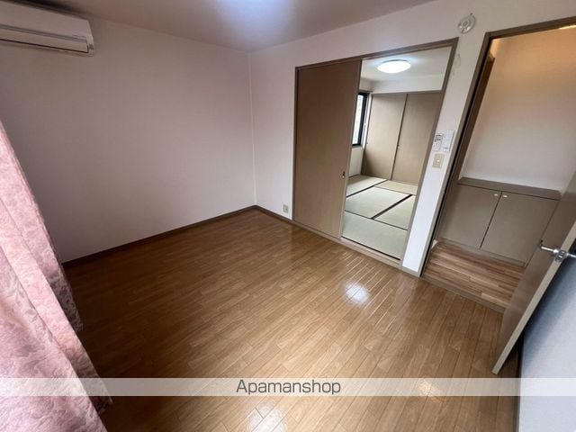 グリーンコート鳥屋野の内装写真