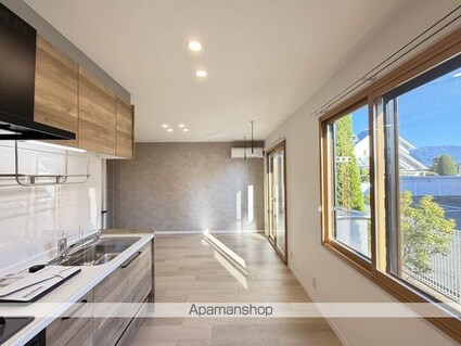 ヴィラ　島立[1LDK/39.32m2]の内装4