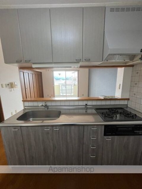 和歌山県和歌山市紀三井寺[3LDK/70.74m2]のキッチン