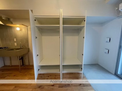 リエットテラス高円寺[1R/25.7m2]の収納