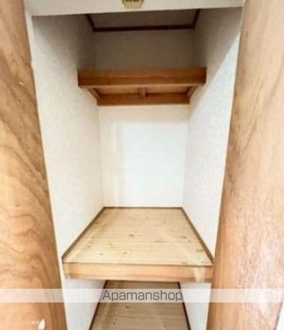 マンション財の内装写真