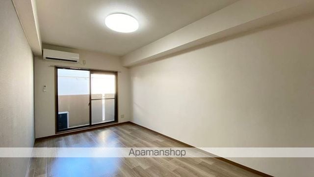 FLATLEAVES学南町の内装写真