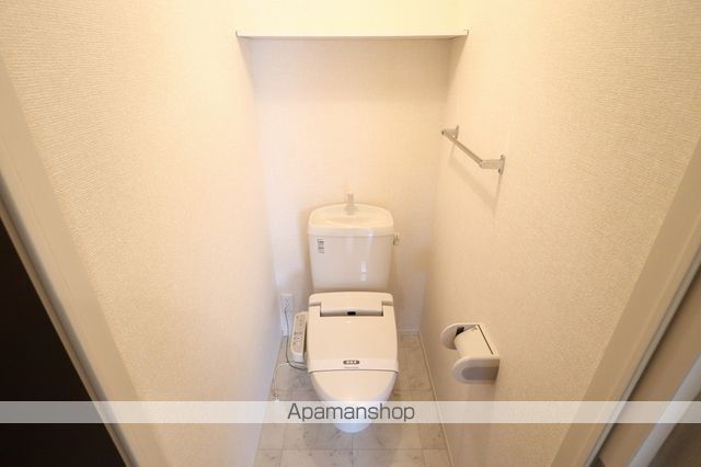 フォルトゥーナIIの内装写真
