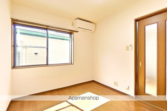 ニシビレッジの内装写真