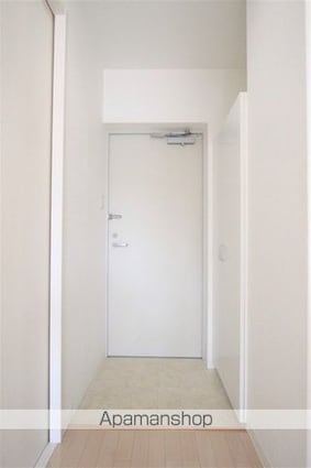 アーバン清水町[1LDK/37.5m2]の玄関