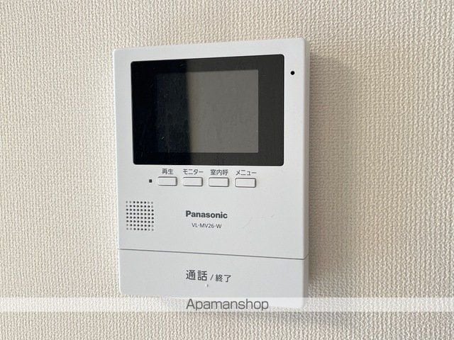 平塚市 2階建 築11年の内装写真