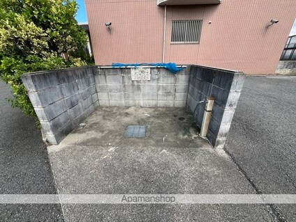 和歌山県和歌山市内原[2LDK/56.63m2]の共用部1