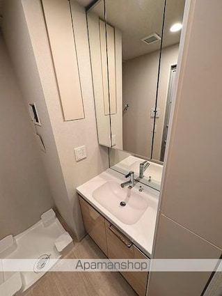 ジオエント上野稲荷町[2LDK/50.15m2]の洗面所