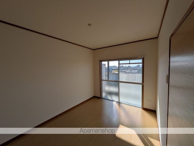 仁田脇マンションの内装写真