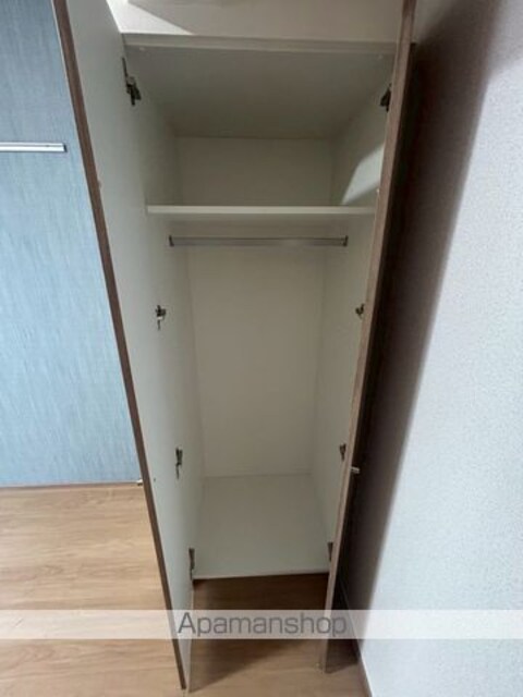 東京都新宿区山吹町[1DK/25.8m2]の収納