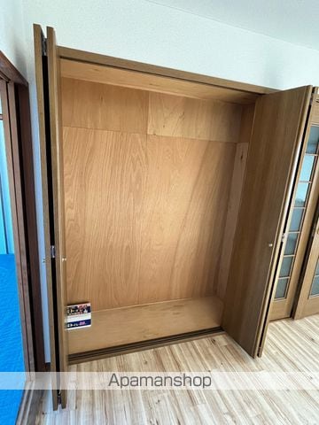 稲善マンション 住居の内装写真