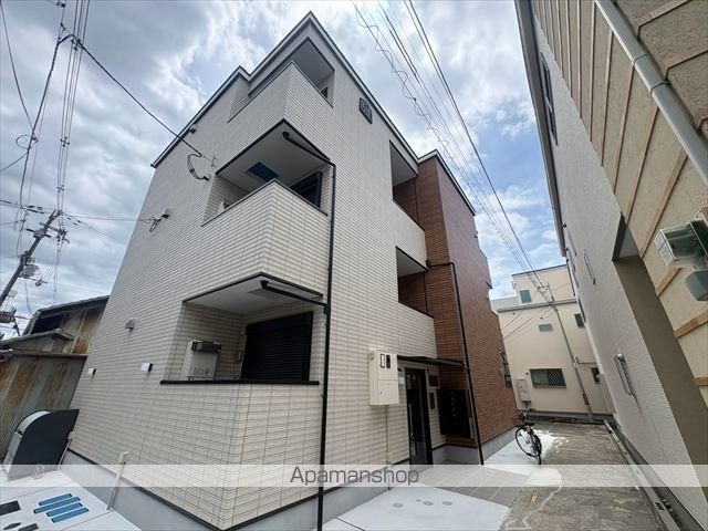 ヴェルメゾン三津屋中の外観写真