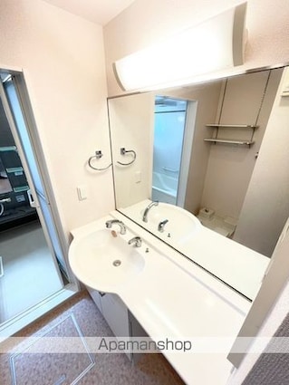 和歌山県和歌山市中島[3LDK/67.53m2]の洗面所