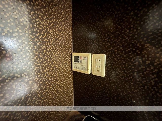 コレクション関目弐番館の内装写真