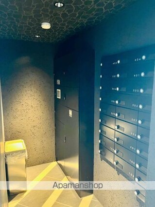 セジョリ中野富士見町[1LDK/40.58m2]のエントランス1