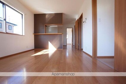 ネオハウスマツバラ　Ａ・Ｂ・Ｃ棟[3LDK/66.8m2]のリビング・居間