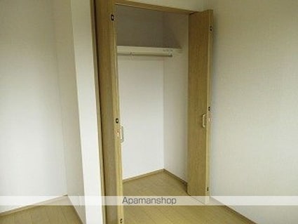 テゾーロ梨木Ｃ棟[1LDK/38.43m2]の収納