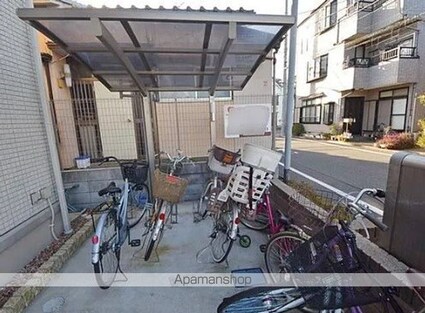 フローラ[3LDK/80.14m2]の共用部1