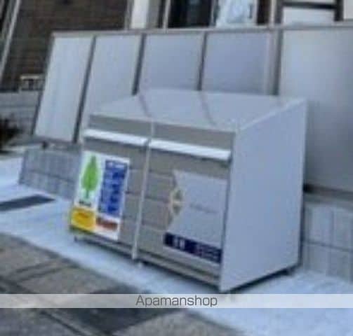 AJ南流山FIRSTの玄関写真