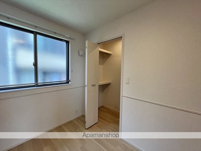 ヒカルサ長岡摂田屋Iの内装写真