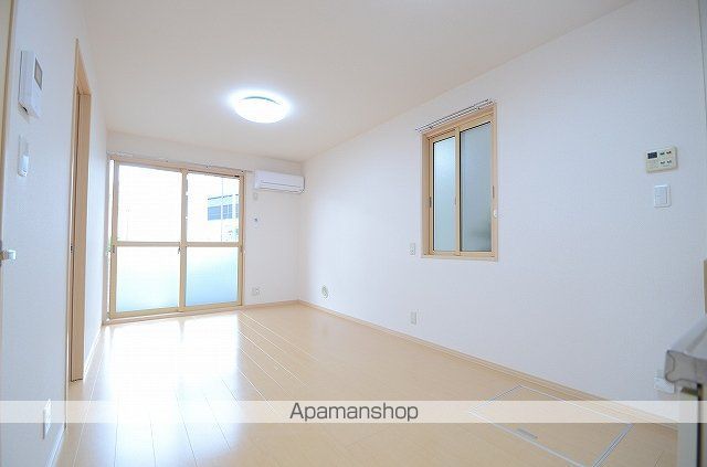 ハイツ フォーシーズン ABの内装写真