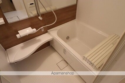 ライフマンションＡ・Ｂ　Ｂ[1LDK/42.63m2]のバス