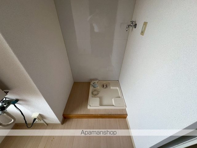メゾンカフカスの内装写真