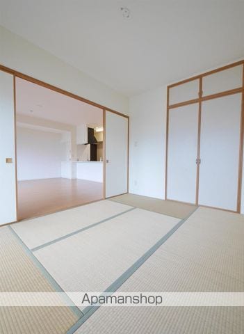 シャトレ大手町N棟の内装写真