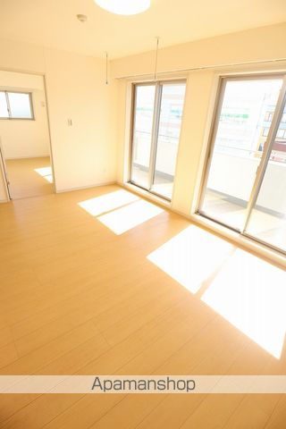 【日野市新町のマンションの写真】