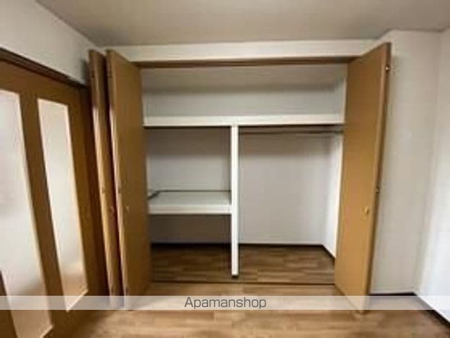 ボン レコルトの内装写真