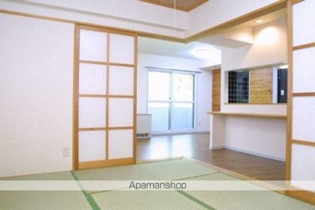LEE SPACE北27条の内装写真