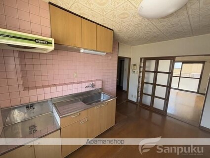 アンビエンテ高岡[3DK/55m2]の内装2