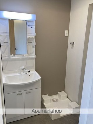 Ｌｙｋ都町Ｂ棟[1K/21.94m2]の洗面所