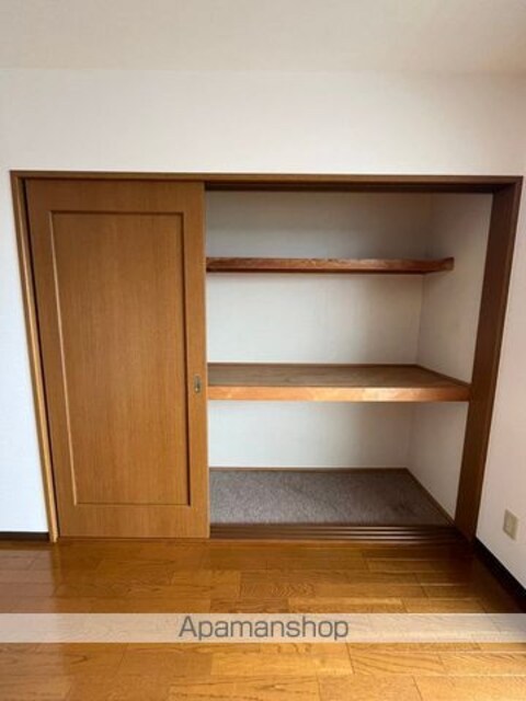 和歌山県和歌山市紀三井寺[3LDK/70.74m2]の収納