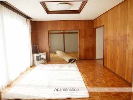 西川町５０３　貸家[4LDK/92.34m2]のリビング・居間