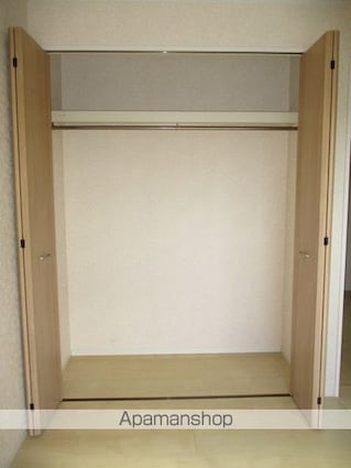 クレイドルパレット中里[1K/19.05m2]の収納
