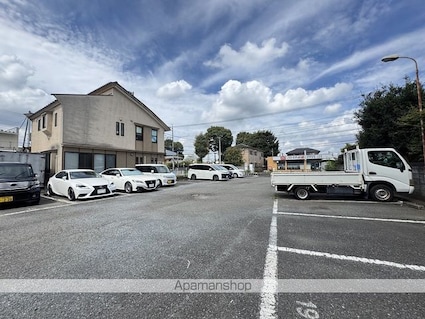 コート西砂Ａ[2DK/53.72m2]の駐車場