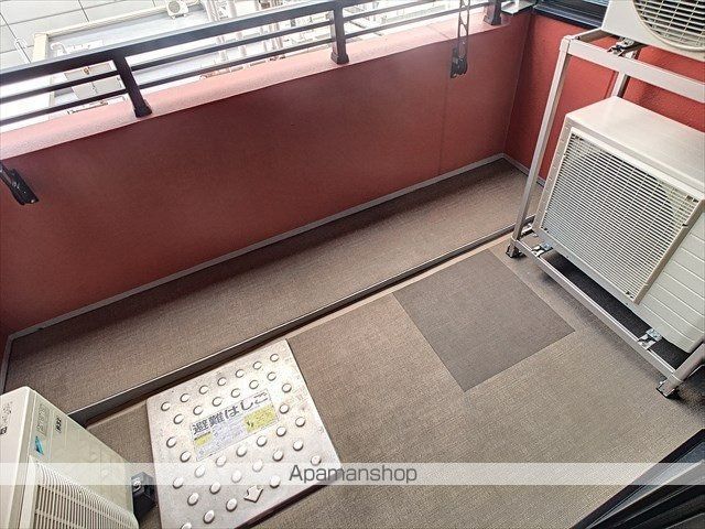 ロイヤルパークス大名 住居の内装写真