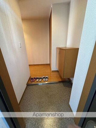 Ｖｉｌｌａ　ｃａｍｅｌｉａ[2LDK/56.29m2]の玄関