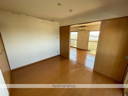 マンションティアラ[2LDK/56.7m2]の内装4