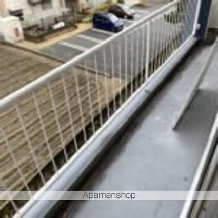 プレゼンス西浜[2LDK/62m2]のバルコニー