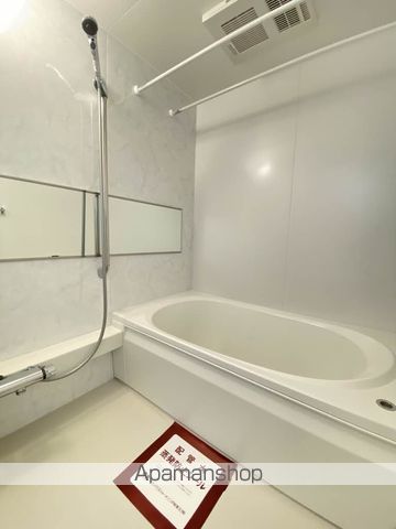 フォレナシュシュの内装写真