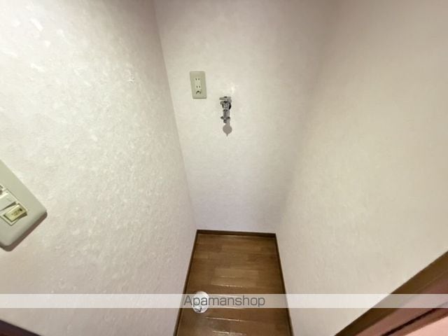 ヒーローマンションアイリスの内装写真
