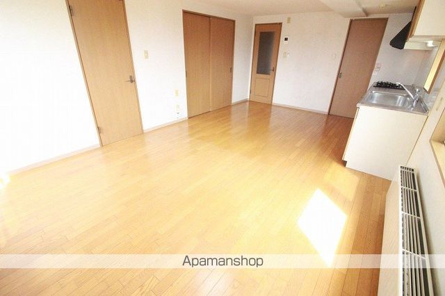 ロイヤル榮の内装写真