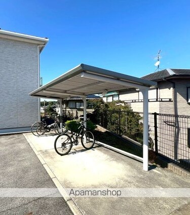 グレース曲野　Ａ[2LDK/58.99m2]の共用部1