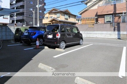 ＢＥＬＧＲＡＶＩＡ　ＥＤＡＭＡＴＳＵ　ＰＲＥＭＩＵＭ[1LDK/31.67m2]の駐車場